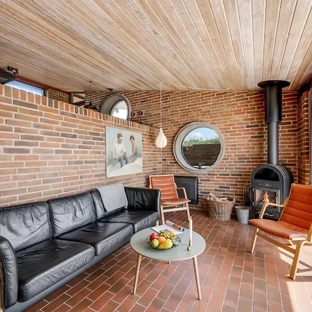 Imelda - 700m From The Sea By Interhome * Bjerregård